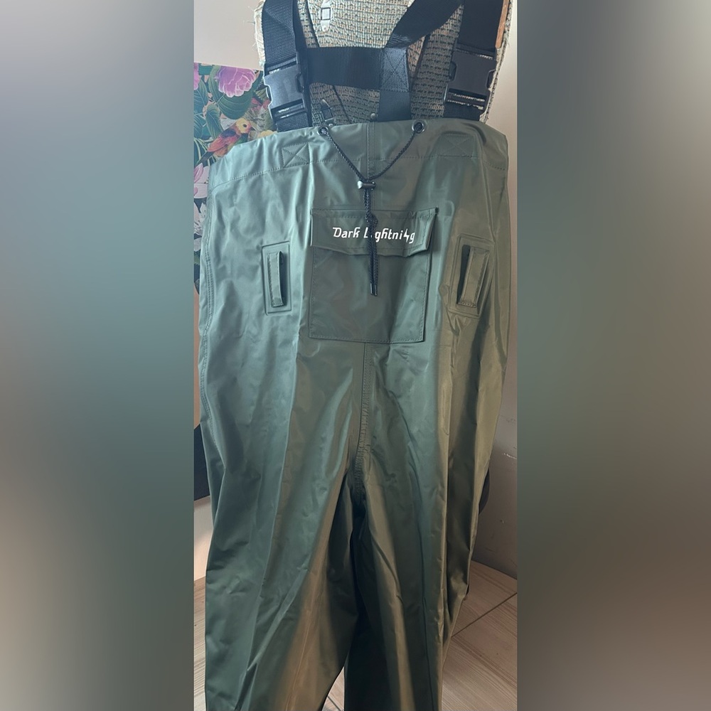 NWOT DARK LIGHTNING Fishing Waders for Men and Women with Boots - Picture 3 of 14